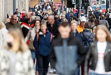 Passanten - Markus Scholz/dpa