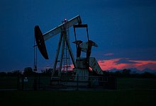&Ouml;lfeld in den USA - Foto: Sue Ogrocki/AP/dpa