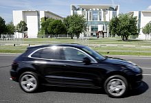 Ein Porsche Macan - Foto: Kay Nietfeld/dpa