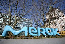 Merck KGaA - Arne Dedert/dpa