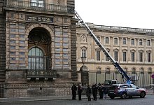 Raubüberfall auf Louvre in Paris - Dimitar Dilkoff/AFP/dpa