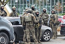 Mehrere Sch&uuml;ler in Wuppertal verletzt - -/Pressefoto Otte/dpa