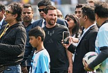 Messi in Indien - Bikas Das/AP/dpa