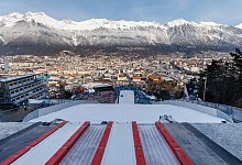 Innsbruck bewirbt sich auch wegen seiner Berge um den ESC 2026 - Daniel Karmann/dpa