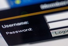 Login - Foto: Jens B&uuml;ttner/zb/dpa