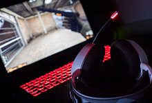 Computerspiel - Foto: Lino Mirgeler/dpa