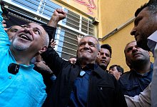 Pr&auml;sidentenwahl im Iran - Vahid Salemi/AP/dpa