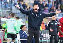 Arminia Bielefeld und Hannover 96 II trennen sich 2:2. - 1 - Oliver Krato