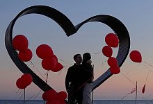 Valentinstag auf Zypern - Petros Karadjias/AP/dpa