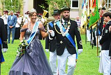 nic_5191b - 1 - 1 - 1 - 1 - 1 - 1 - Nicole Ellerbrake