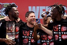 Bayer-Feier - Rolf Vennenbernd/dpa