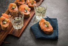 Räucherlachs auf Brot - Christin Klose/dpa Themendienst/dpa-tmn