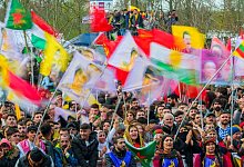 Zentrales kurdisches Neujahrsfest Newroz - Andreas Arnold/dpa