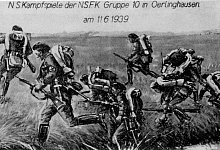 Kampfspiele der Jugendlichen in Oerlinghausen bildeten schon eine Vorbereitung auf einen k&uuml;nftigen milit&auml;rischen Einsatz. - Repro: Horst Biere / Quelle: Volker Wehrmann: Lippe im 3. Reich