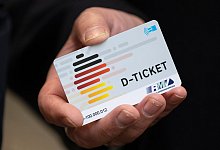 Deutschlandticket - Boris Roessler/dpa/Symbolbild