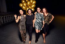 les_bruenettes_15_jahre-2071_300dpi_srgb - Marius Engels