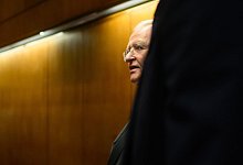 Strafprozess zur VW-Dieselaffäre gegen Winterkorn - Julian Stratenschulte/dpa