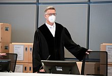 Prozess um Patientenmorde - Foto: Sina Schuldt/dpa-Pool/dpa