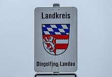 Anschlagsziel Weihnachtsmarkt? Terrorermittlungen in Bayern - Armin Weigel/dpa