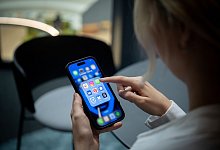 Social Media Apps auf einem Smartphone - Zacharie Scheurer/dpa-tmn