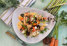 Leipziger Allerlei mit Morcheln und Flusskrebsschw&auml;nzen - J&ouml;rg F&auml;rber/BuchVerlag Leipzig/dpa-tmn