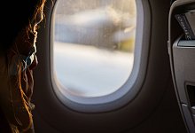 Fliegen Einreisebestimmungen Transit Corona - Foto: Andreas Arnold/dpa/dpa-tmn