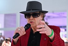 2025 wird Lindenberg zum Panikrocker mit Pinsel. - Bernd Weißbrod/dpa