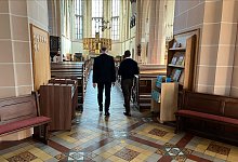 Schwarzer Pfarrer beklagt rassistische Anfeindungen - Christian Breuer/Bistum M&uuml;nster/dpa