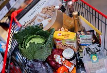 Einkauf im Supermarkt - Rolf Vennenbernd/dpa