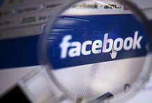 Facebook - Foto: Arno Burgi