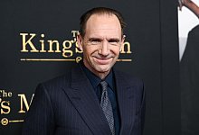 Schauspieler Ralph Fiennes - Evan Agostini/Invision via AP/dpa