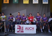 Tour de France - nach tödlichem Unfall von Samuele Privitera - Thibault Camus/AP/dpa