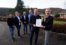 Adlerwarte Berlebeck - Lorraine Brinkmann