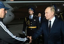 Gefangenenaustausch - russische Gefangene kommen in Moskau an - Mikhail Voskresensky/Sputnik Kremlin Pool via AP/dpa