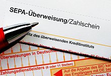 Sepa-&Uuml;berweisung - Foto: Ralf Hirschberger