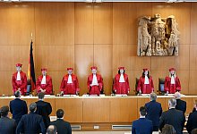 Bundesverfassungsgericht urteilt zu Polizeikosten - Uli Deck/dpa