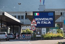 Urlaub in Italien trotz Corona - Foto: Alessandro Crinari/KEYSTONE/Ti-Press/dpa