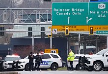 Polizeieinsatz - Derek Gee/The Buffalo News via AP/dpa