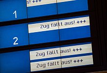 Am Hauptbahnhof Hannover geht nichts. - dpa