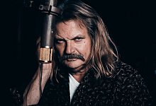 Leslie Mandoki - Foto: --/Red Rock Production/dpa