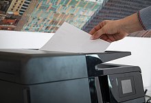 Wird wirklich das Originaldokument benötigt? Der Rentenversicherung reichen Kopien oft aus. - Christin Klose/dpa-tmn