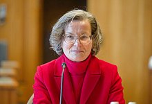 Ministerin Scharrenbach kehrt nach Krebsdiagnose zurück - Henning Kaiser/dpa