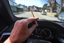Cannabis am Steuer - Karl-Josef Hildenbrand/dpa