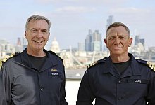 Daniel Craig + Tony Radakin - Foto: Lphot Lee Blease/Ministry of Defence/PA Media/dpa