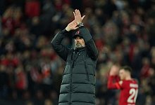 Trainer J&uuml;rgen Klopp k&ouml;nnte mit dem FC Liverpool diese Saison vier Titel holen. - Jon Super/AP/dpa