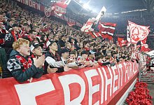 Fortuna D&uuml;sseldorf - 1. FC Kaiserslautern - Roland Weihrauch/dpa