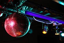 disco-1069203 - 1 - Pixabay