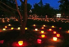 2025_0829_212255b-kurpark-10000-kerzen - Martin Düsterberg