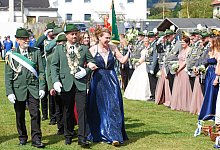 nic9624b - 1 - Nicole Ellerbrake