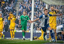 4096-2732 - 1 - Sarah Jonek